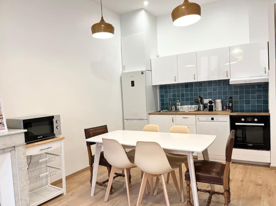Pleasant 3-Bedroom Flat In The Center Of 마르세유 외부 사진
